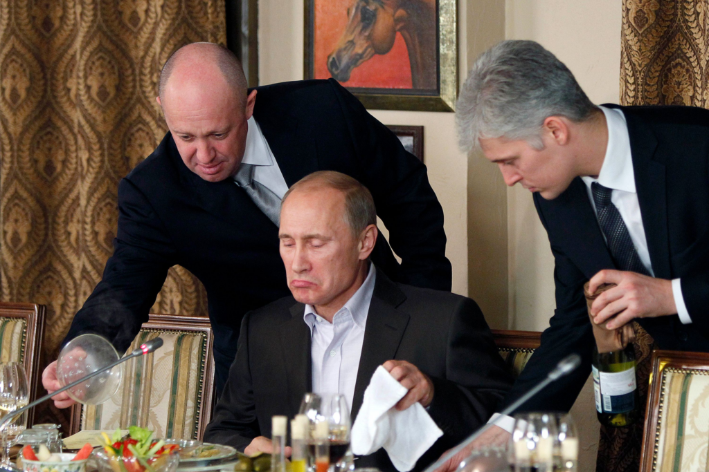 Yevgeny Prigozhin and Putin - probably fake